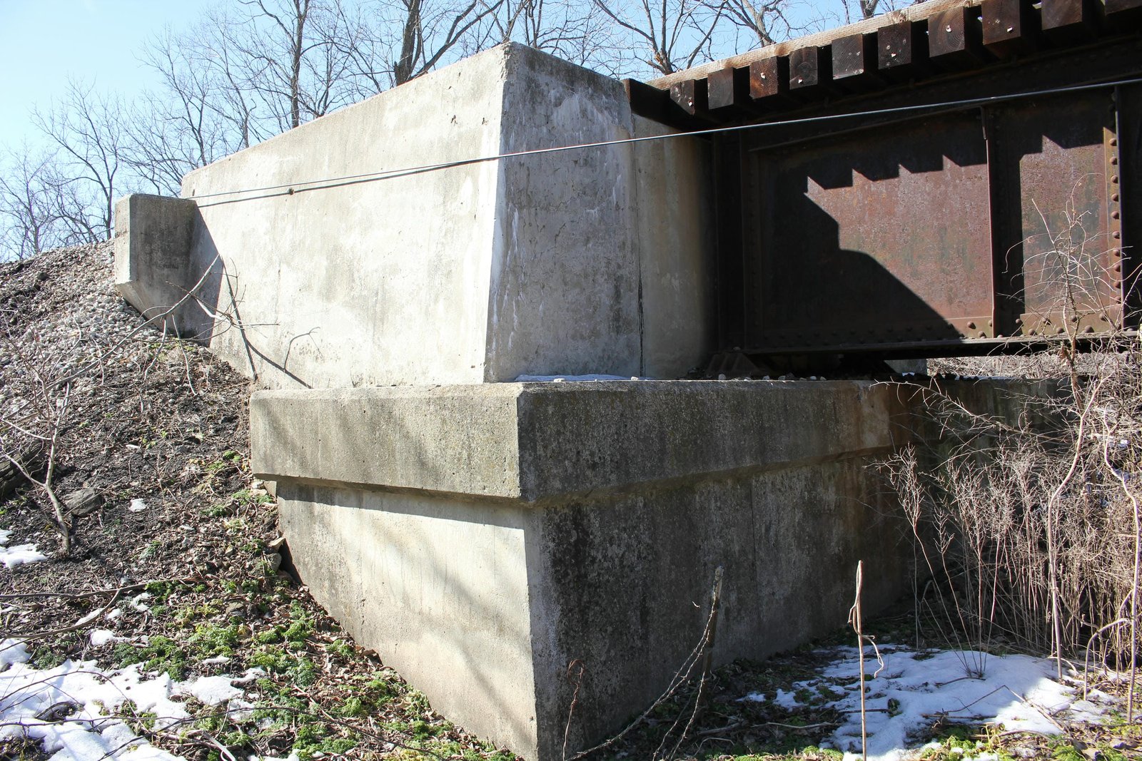 West abutment